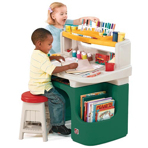 step2 art master activity desk